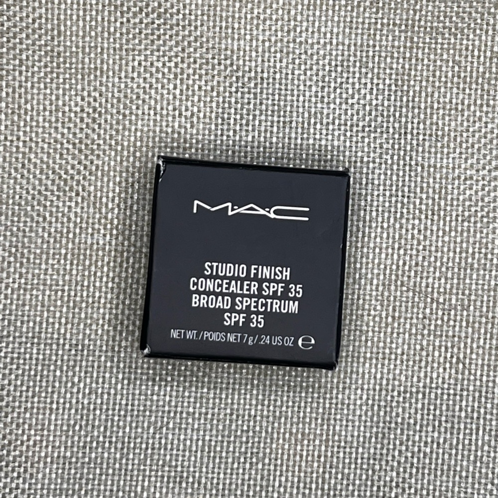 MAC Stusio Fix Concealer NW35